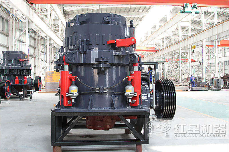 全液壓圓錐破碎機GYS300，出料粒形更好